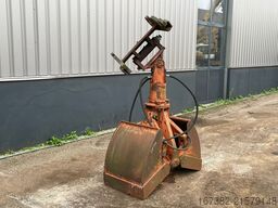 Atlas CW40 Clamshell grapple GGS25