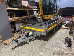 CAT 302CR mini excavator w/ 3 buckets and 2021 Brian J