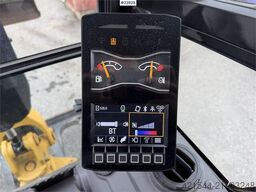 Caterpillar 320