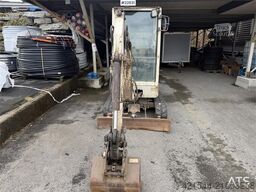 Terex HR1.6 with bucket