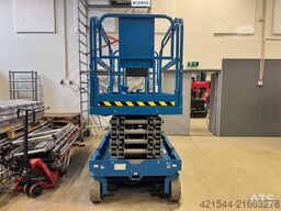 Genie GS-3246 scissor lift. 194 hours!