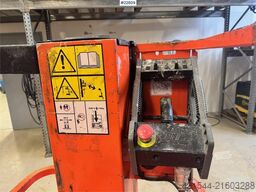 JLG 1230ES scissor lift. 230 hours.