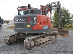 VOLVO ECR145EL Kettenbagger Verstellausleger  OilQuick