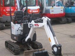 BOBCAT E 10 z * 2x Löffel * * Verstellfahrwerk * vgl 08