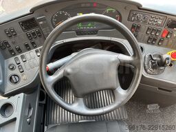Setra S415
