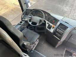 Setra S415
