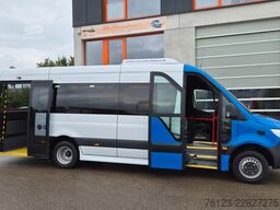MERCEDES-BENZ Sprinter 517 Heckniederflur Vorlauffahrzeug