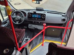 MERCEDES-BENZ Sprinter 517 Heckniederflur Vorlauffahrzeug