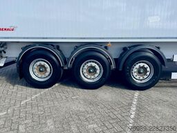 Benalu BENALU 65 m3 volume 6380 kg, MERCEDES AXLES, DI...