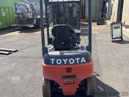 Toyota Traigo 48-8FBM20T Elektro 2,00 t