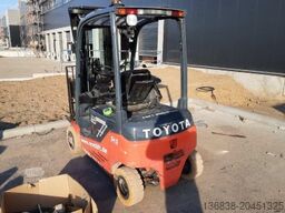 Toyota Traigo 48-8FBM20T Elektro 2,00 t