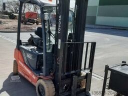 Toyota Traigo 48-8FBM20T Elektro 2,00 t