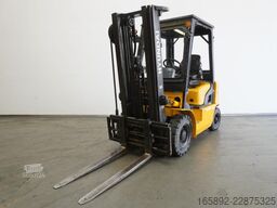 Hyundai 25D-7