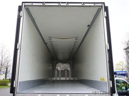 Krone refrigerated semi-trailer / 2000 MTH!