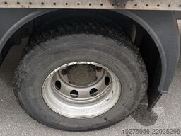 Renault Trucks D240