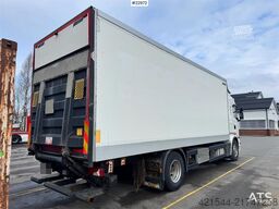 Scania G320 4x2 box truck with full side opening