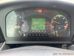 Mercedes-Benz Intouro