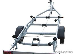 Brenderup Brenderup Premium Bootsanhänger 201500B, 1,5 to. 6,0m/ 20 Fuß