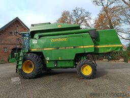 John Deere 2066