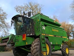 John Deere 2066