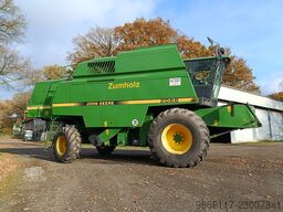 John Deere 2066