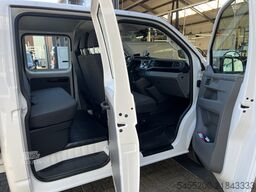 Volkswagen Transporter 2.0 TDI L2H1 DC Open laadbak Pick-u...