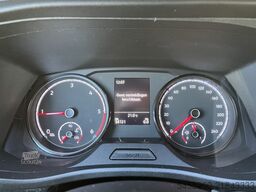 Volkswagen Transporter 2.0 TDI L2H1 DC Open laadbak Pick-u...