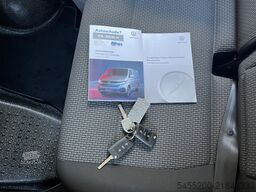 Volkswagen Transporter 2.0 TDI L2H1 DC Open laadbak Pick-u...