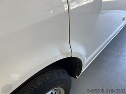 VW Transporter 2.0 TDI L2H1 DC Open laadbak Pick-u...