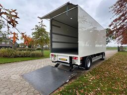 Pacton PACTON GESLOTEN AANHANGER MET LAADKLEP