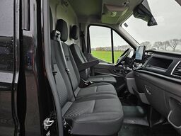 FORD TRANSIT 2.0 L3H3 RWD Navi!