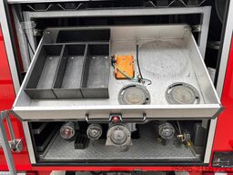 Mercedes-Benz 814 F LF 8 6 FEUERWEHR mit ZIEGLER TOP