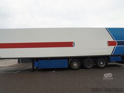 Van Eck 3 AXLE FRIGO WITH MEAT HOOK SYSTEM