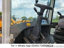 LIEBHERR 506 L Schnellwechsler Klappschaufel +Gabel