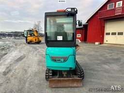 Kobelco SK18 Mini excavator w/ Powertilt, 3 buckets, rippe