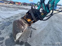 Kobelco SK75SR Crawler Excavator w/ Rototilt and Cleaning