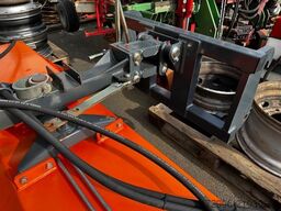 JCB 409 Stage SV 40km/h, Zusatzhydr., Gabel + Besen