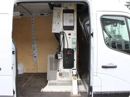 Renault Master E6  Klubb KL-32 12m 2 Person Korb Klima