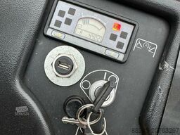 Die Niederlassungen der Doosan Bobcat Bensheim GmbH Die Niederlassungen der Doosan Bobcat Bensheim GmbH Die Niederlassungen der Doosan Bobcat Bensheim GmbH