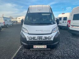 PÖSSL Roadcruiser Revolution | Autom.*3. Bett*180 PS