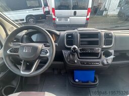 PÖSSL Roadcruiser Revolution | Autom.*3. Bett*180 PS