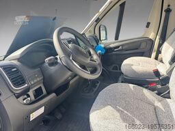 DETHLEFFS Trend T 7057 EB Hubbett / AWT isoliert