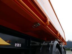 MÜLLER-MITTELTAL 18 to, Luft, Seitliche ALU Wände, Rollplane