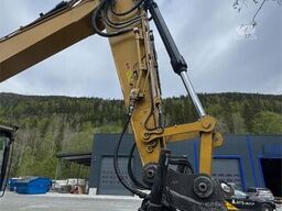 Caterpillar 325FLCR Excavator – 2 Buckets, R8 Rototilt and Mak