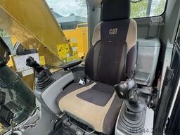 Caterpillar 325FLCR Excavator – 2 Buckets, R8 Rototilt and Mak