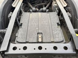 MERCEDES-BENZ Actros 1845 Retarder, Spoiler, 90%, Euro6