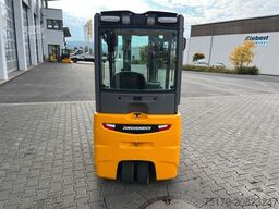 JUNGHEINRICH EFG 215 / Triplex: 4.25m! / SS / 1.573h / 2024