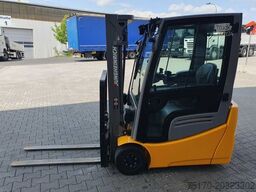 JUNGHEINRICH EFG 215 / Triplex: 4.25m! / SS / 4.166h / 2024