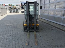 JUNGHEINRICH EFG 215 / Triplex: 4.25m! / SS / 4.166h / 2024