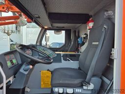 LIEBHERR LTM 1100-5.2 10x6 13.150h Klappspitze